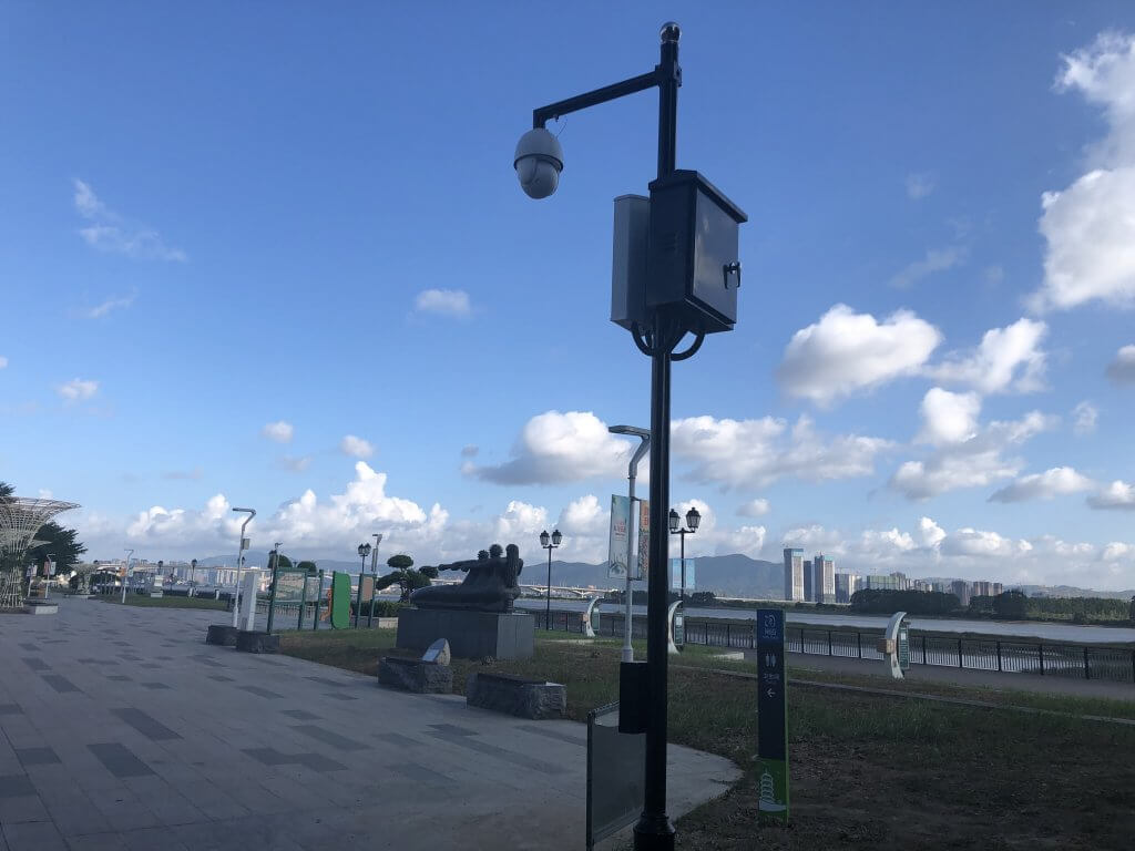 Smart Poles Makes a Bright, Secure, Smart Park - Bivocom